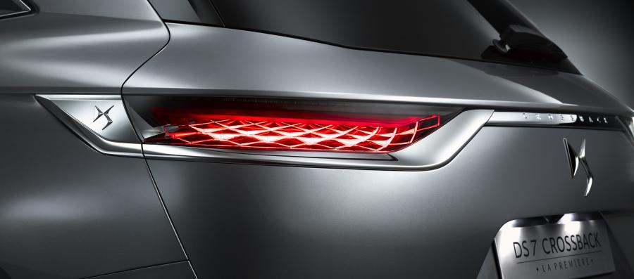 Детали экстерьера DS 7 Crossback (X74) 2017 года  (WW) (фото 40 из 81)